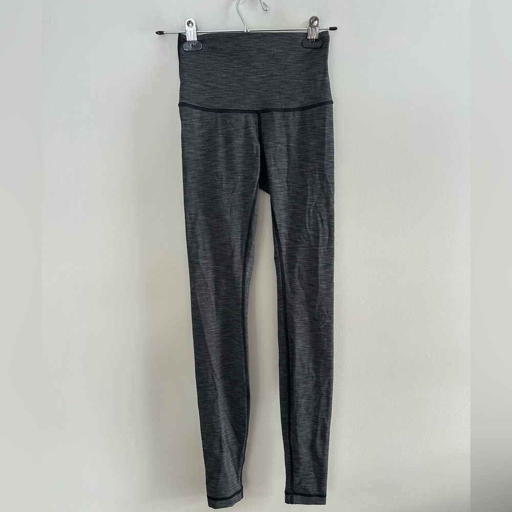 Lululemon Athletica women’s 4 black & grey high waisted Leggings